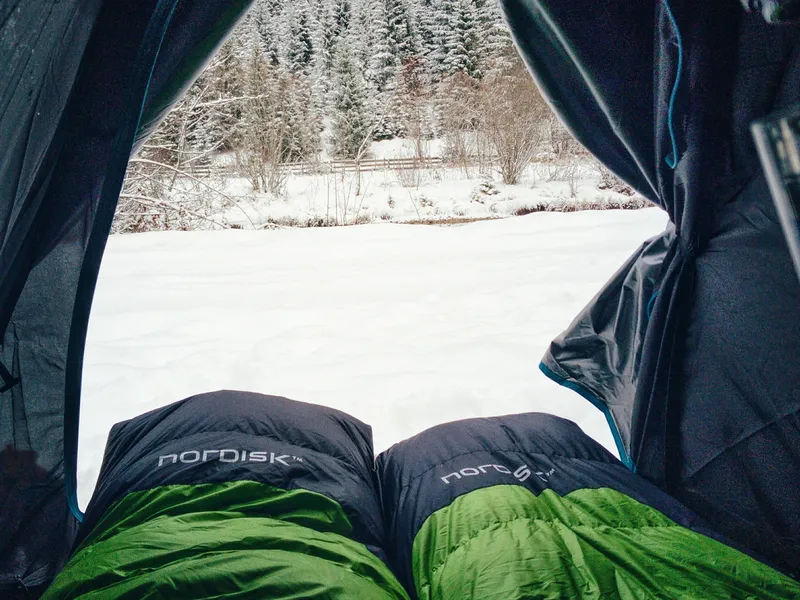 Tips voor kamperen in koud weer