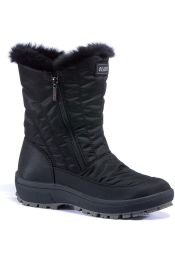 monica snowboot